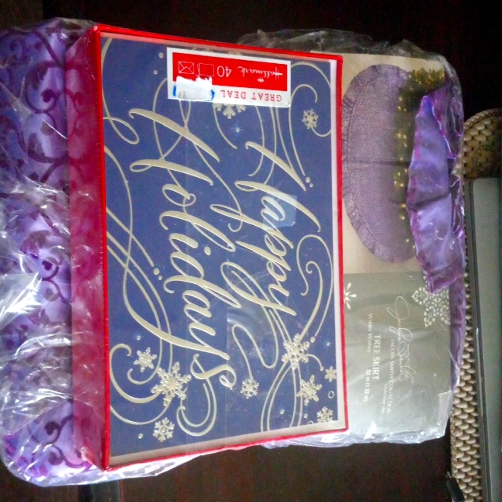 Purple Christmas Tree Skirt by Jaclyn Smith w/ Box of Hallmark Christmas Cards